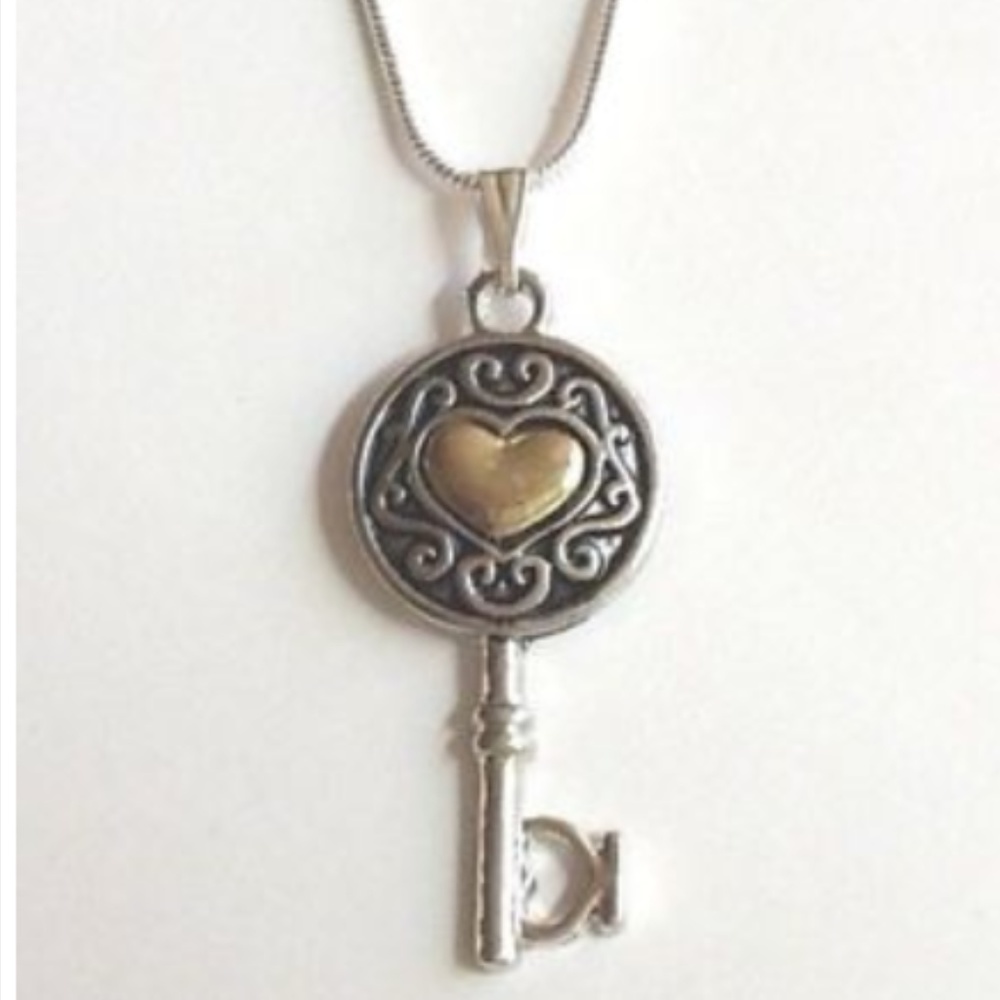 Two Tone Silver Gold Key Heart Necklace Vintage Victorian Style 22" Chain